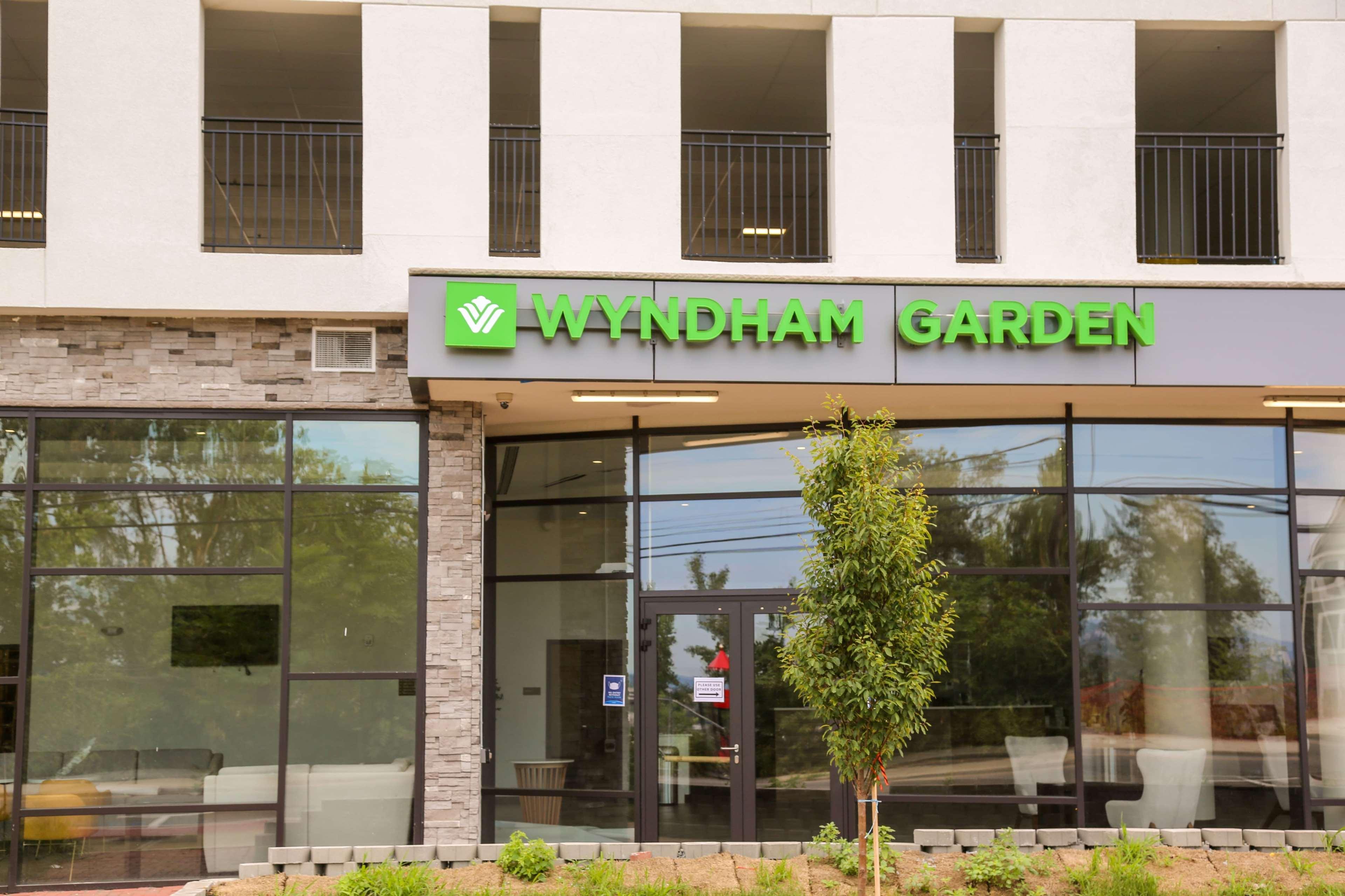 Wyndham Garden North Bergen - Secaucus Hotel Exterior photo